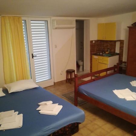 Miron Apart&Rooms Рафаиловичи Экстерьер фото