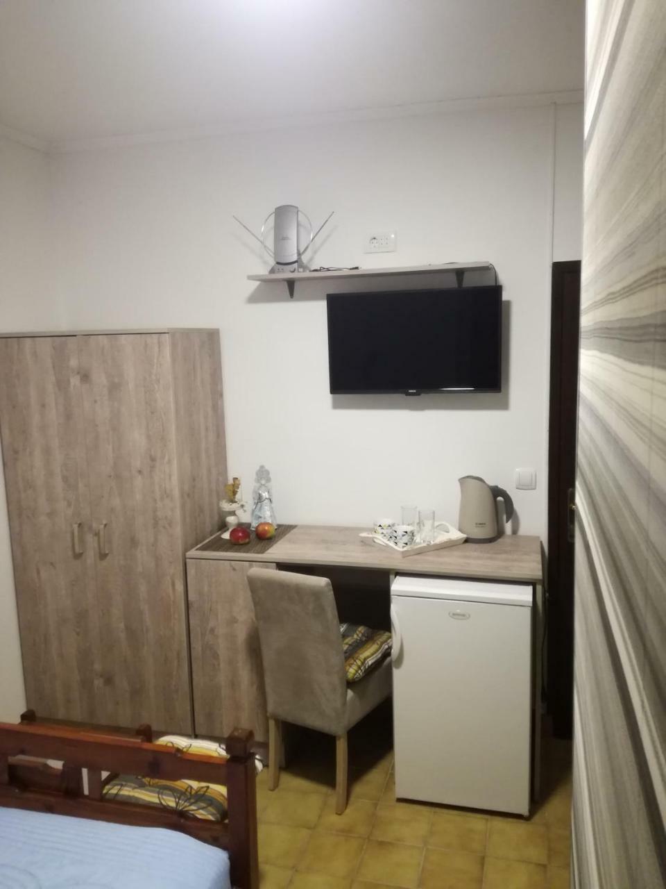 Miron Apart&Rooms Рафаиловичи Экстерьер фото